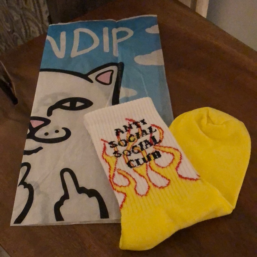 ASSC Women’s Socks with Flame logo Design NWOT